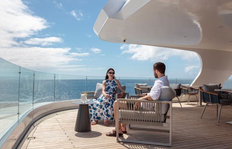 Hermes Galapagos Superyacht Lounge 300