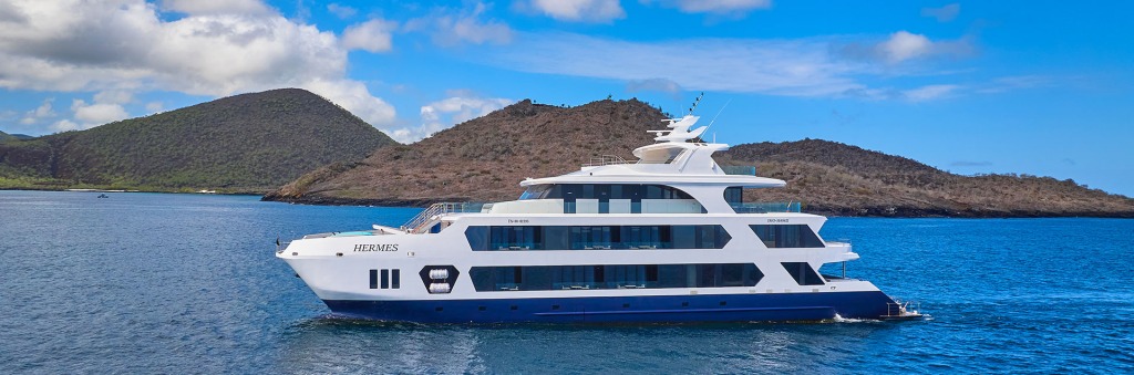 best time visit galapagos islands